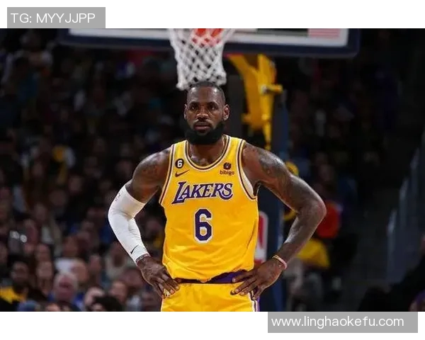 詹姆斯在湖人迎来第八个赛季创造职业生涯最长效力时间纪录