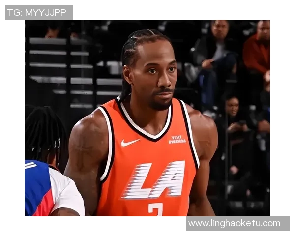 快船主场对阵黄蜂伦纳德脚踝伤势成比赛悬念